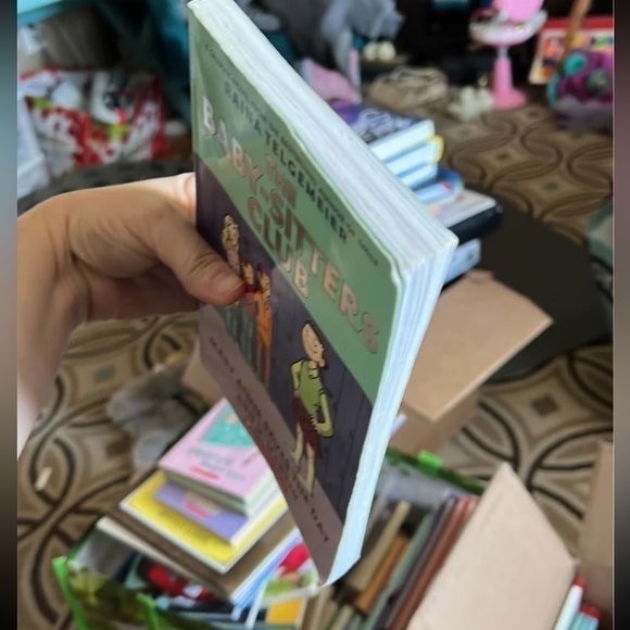 THE Baby-Sitters Club 3 - Mary Anne Saves The Day (paperback) EUC - Picture 2 of 6